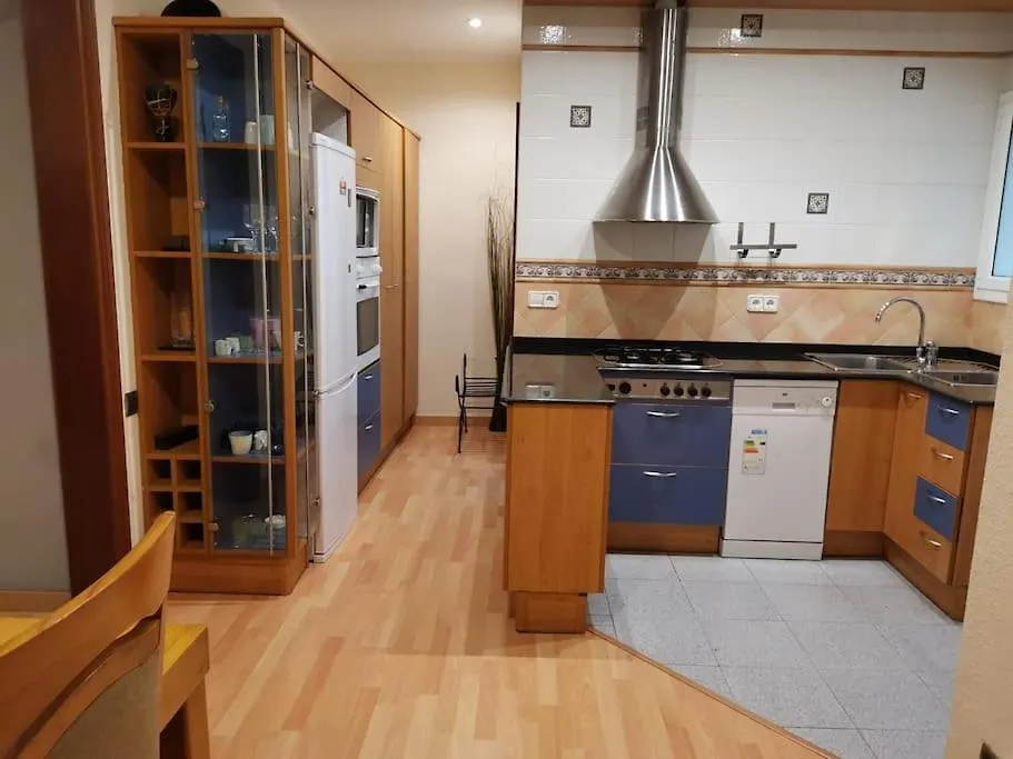 Offer Economic Apartment Barcelona Espanha